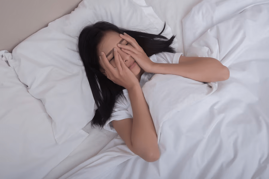 7 triệu chứng thiếu ngủ dễ nhận biết