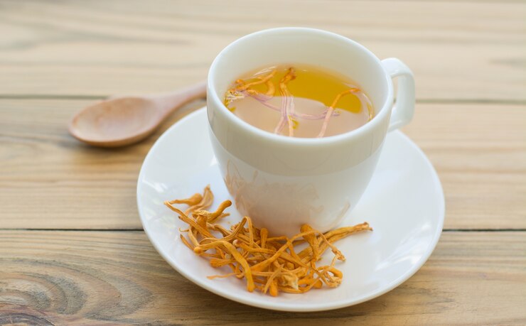 Cách pha trà với đông trùng hạ thảo